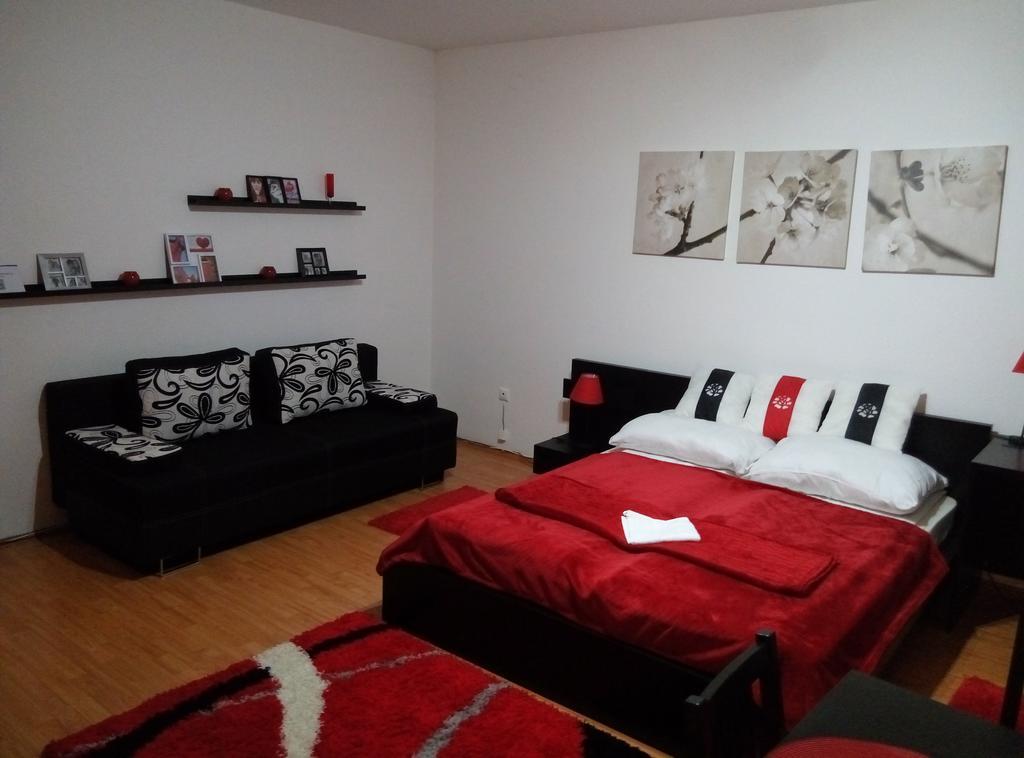 Debrecenter Apartman Room photo